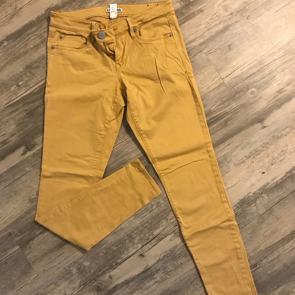 Jeans